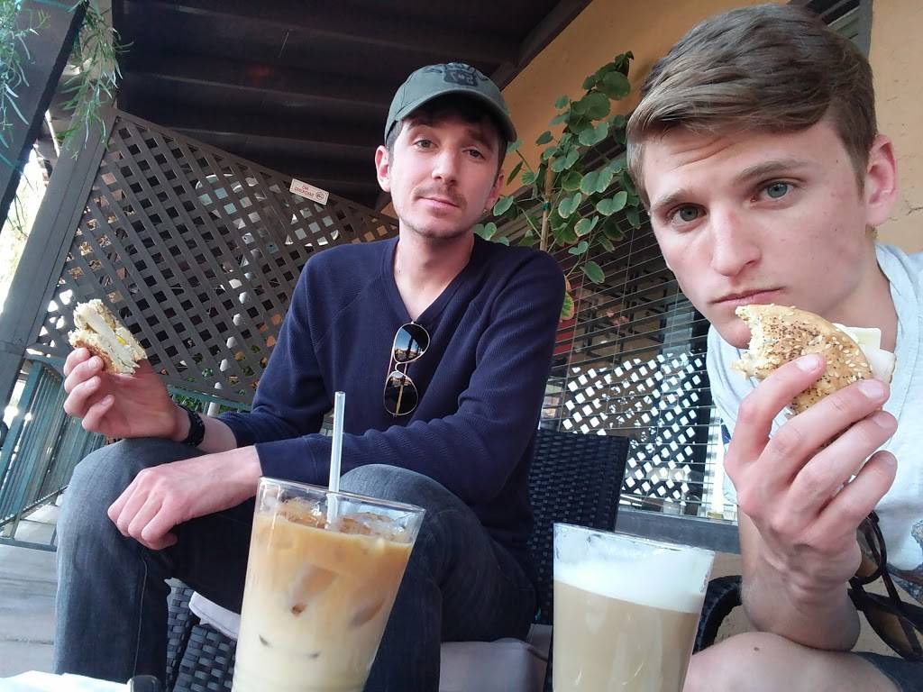 Alberto Ristorante | restaurant | 7171 E Cave Creek Rd, Cave Creek, AZ 85331, USA | 4804885800 OR +1 480-488-5800