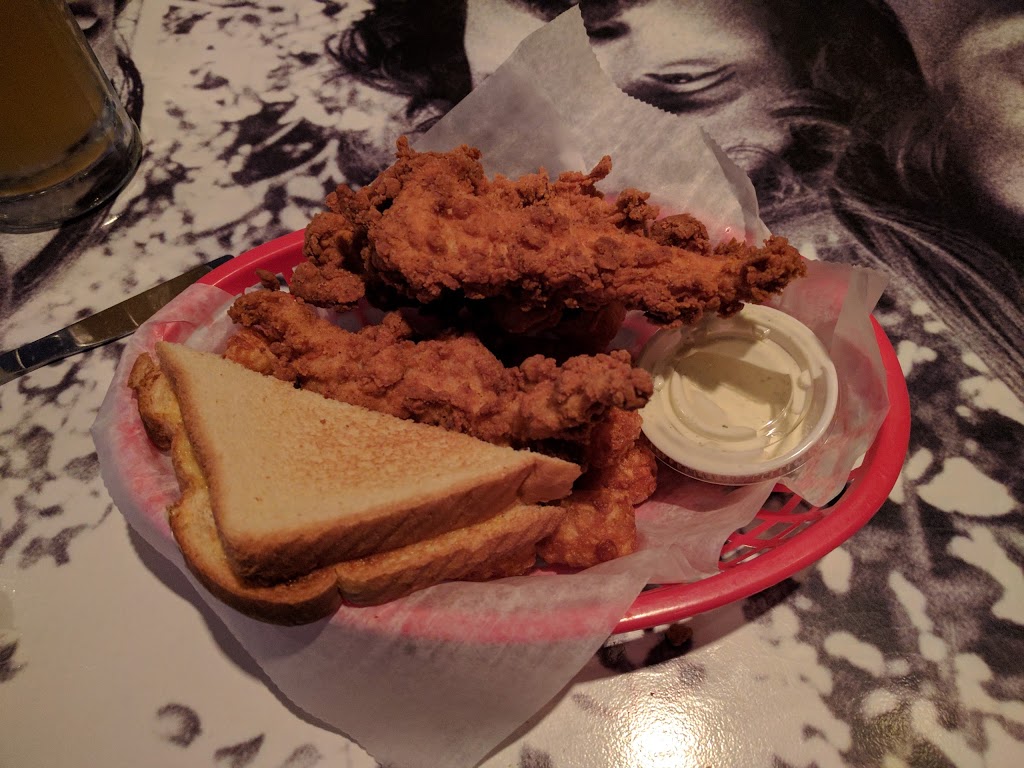 Botskis | restaurant | 1914 S Sycamore Ave # 104, Sioux Falls, SD 57110, USA | 6052715353 OR +1 605-271-5353