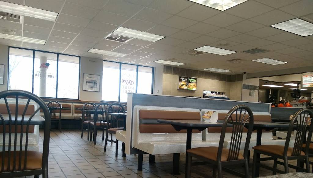 Whataburger | restaurant | 11880 N Central Expy, Dallas, TX 75243, USA | 9722310475 OR +1 972-231-0475