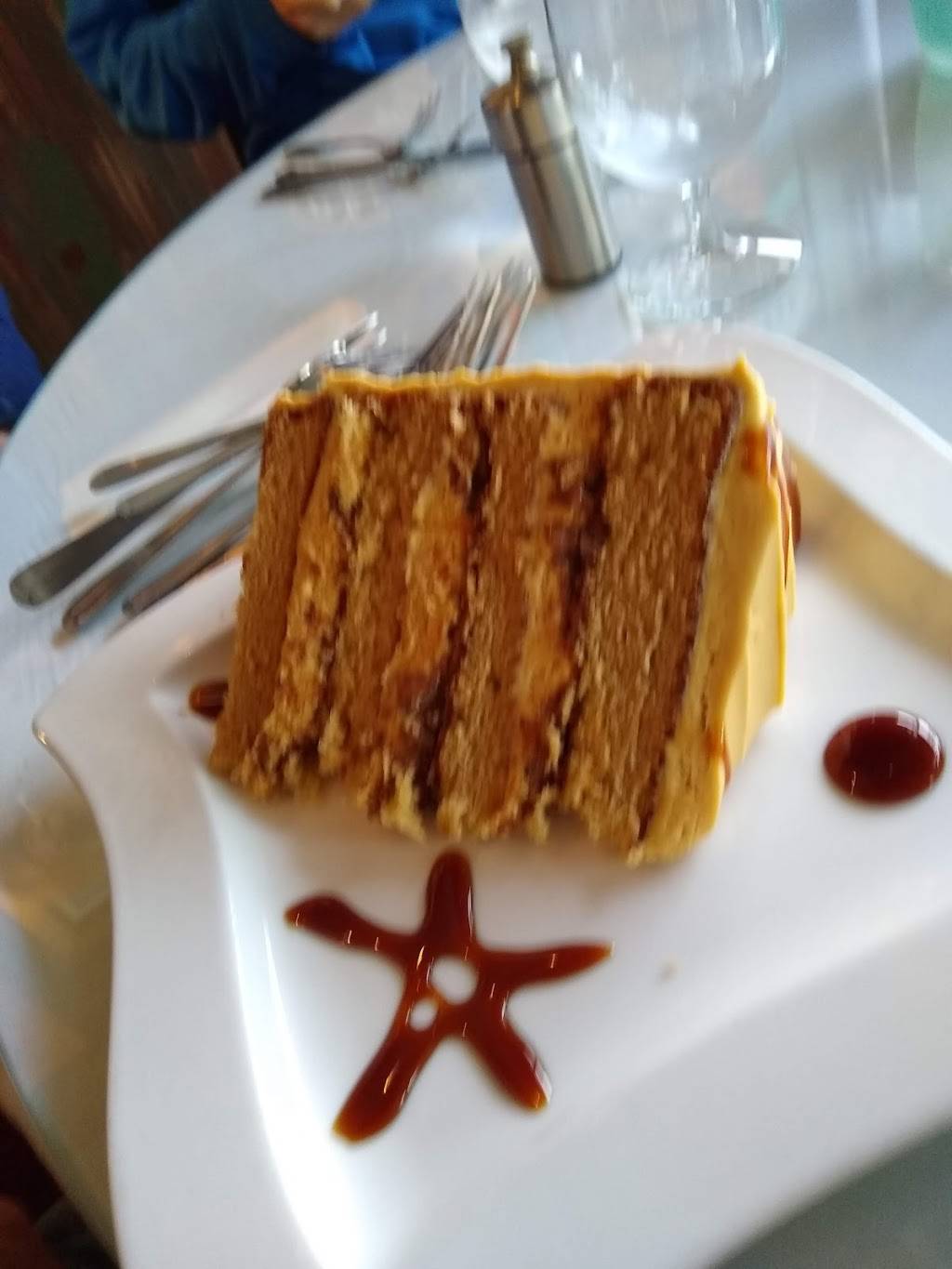 Collectors Cafe & Gallery | cafe | 7740 N Kings Hwy, Myrtle Beach, SC 29572, USA | 8434499370 OR +1 843-449-9370