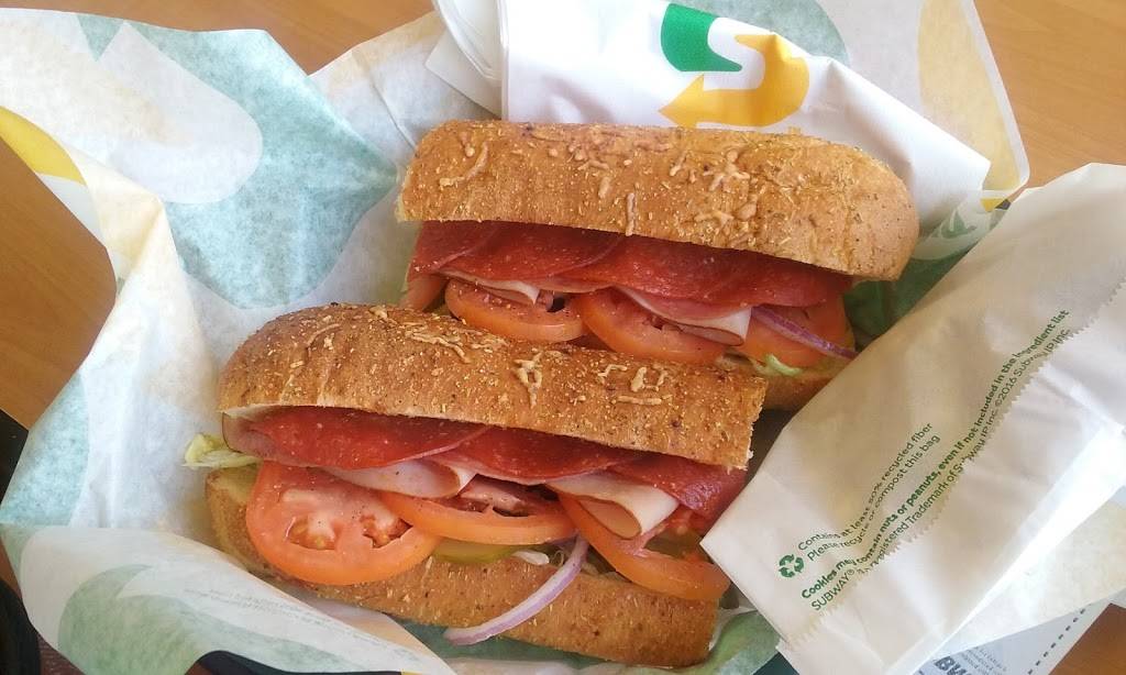 Subway | restaurant | 1300 W 49th St, Hialeah, FL 33012, USA | 3053624437 OR +1 305-362-4437