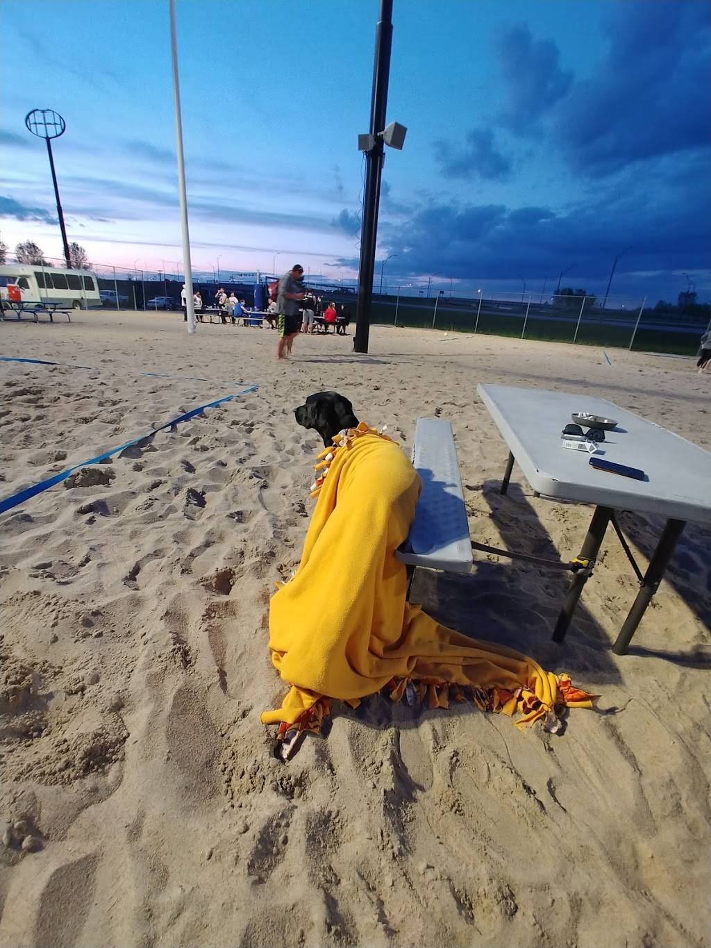 Playmakers Bar & Grill | restaurant | 640 W Prospector Ct # 300, Lincoln, NE 68522, USA | 4024389300 OR +1 402-438-9300