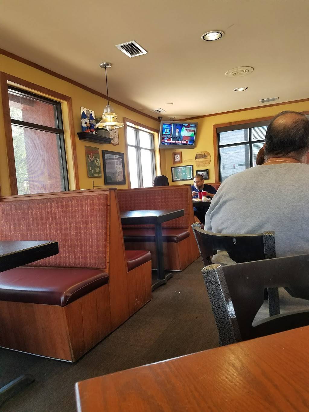 Pizza Hut | restaurant | 1500 Beville Rd Ste 102, Daytona Beach, FL 32114, USA | 3862390700 OR +1 386-239-0700