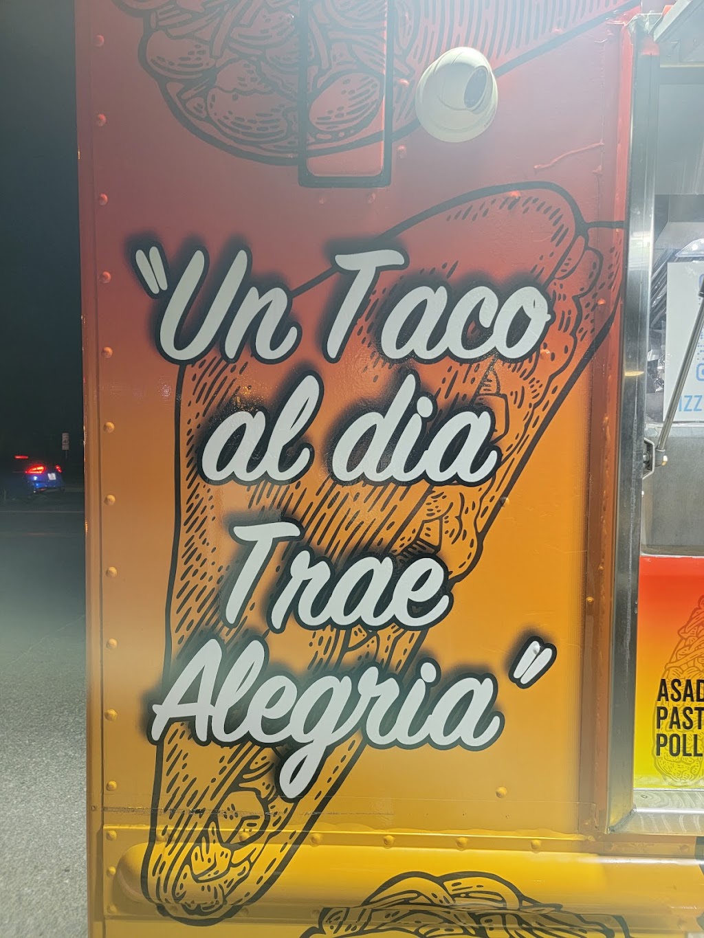 Izzys Tacos | restaurant | 8482 Cherry Ave, Fontana, CA 92336, USA | 9095650309 OR +1 909-565-0309