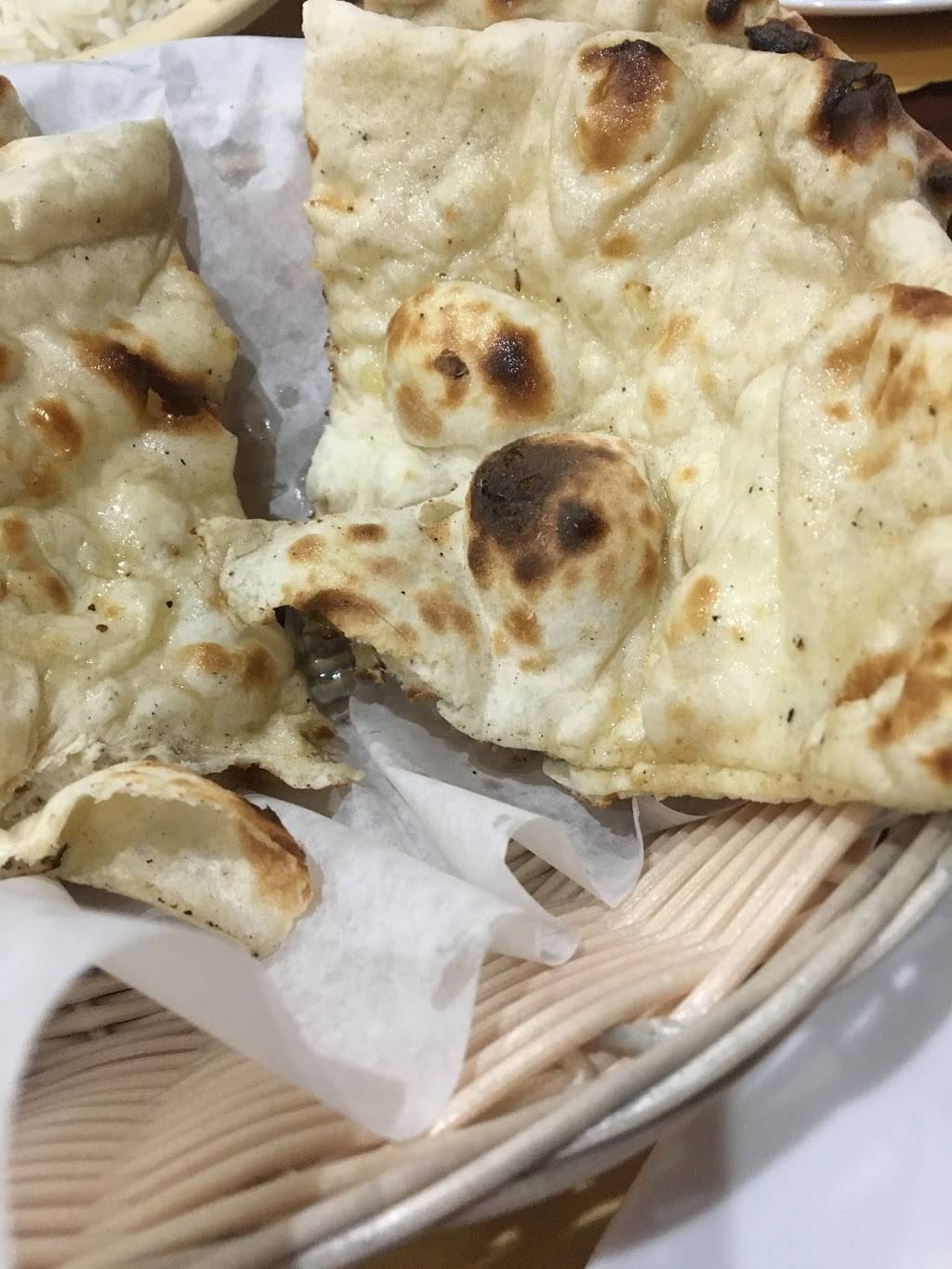 Mirchi Columbus, Indian Bar & Grill | restaurant | 195 E Campus View Blvd, Columbus, OH 43235, USA | 6144300090 OR +1 614-430-0090