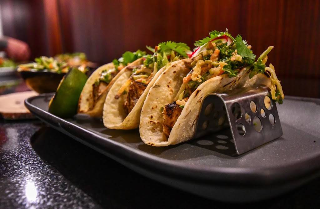 Shift Restaurant and Bar | restaurant | 24253 State Line Rd, Lawrenceburg, IN 47025, USA | 8127477512 OR +1 812-747-7512