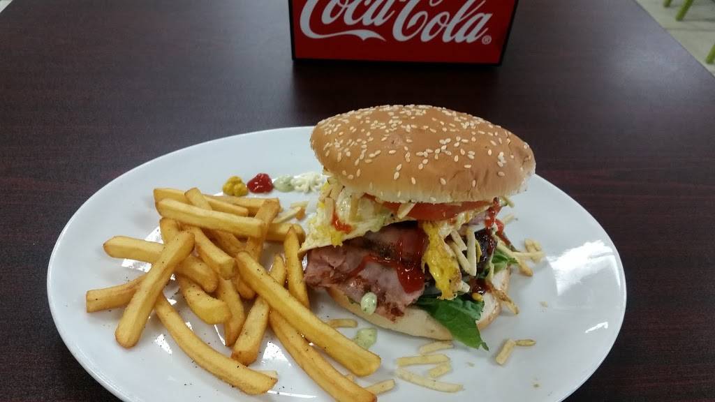 La Mia Pizza Wings | restaurant | 4040 W 12th Ave #4106, Hialeah, FL 33012, USA | 7864017779 OR +1 786-401-7779