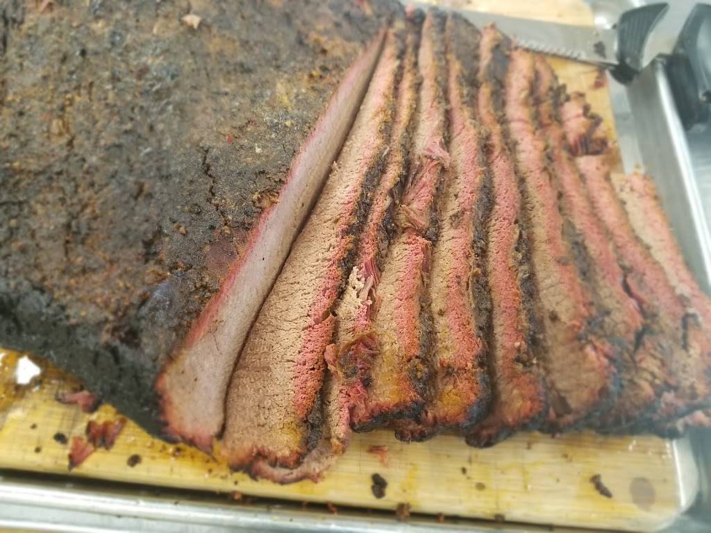 Fireside BBQ | restaurant | 9457 TX-19, Sulphur Springs, TX 75482, USA | 9033352644 OR +1 903-335-2644