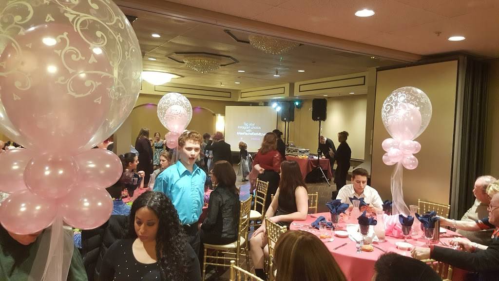 Royal Kosher Restaurant | restaurant | 7002 Reisterstown Rd, Baltimore, MD 21215, USA | 4104843544 OR +1 410-484-3544