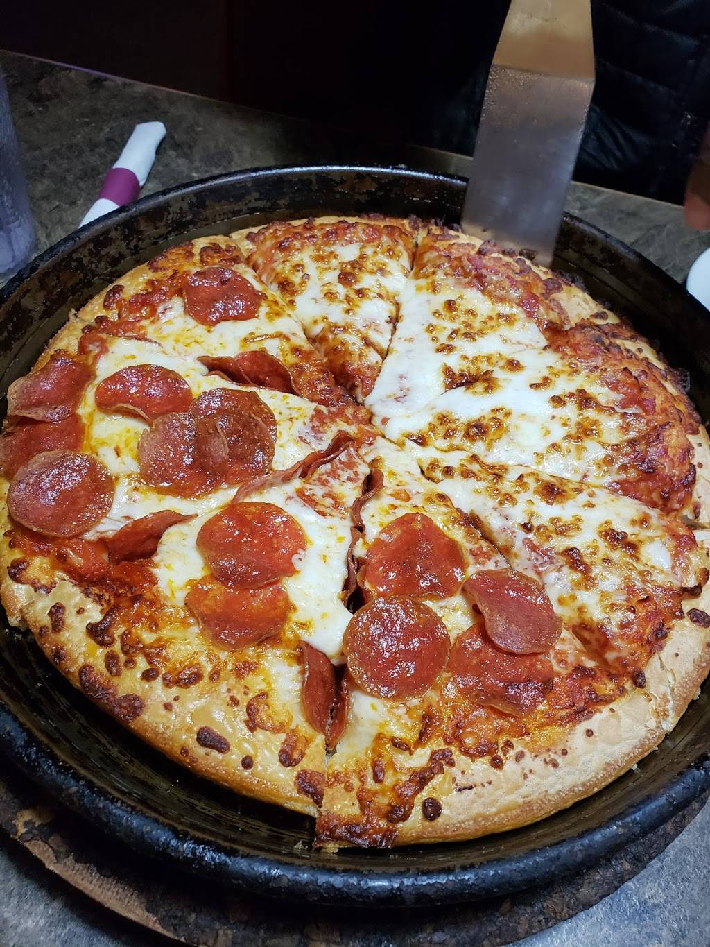 Pizza Hut | restaurant | 4525 Kent Rd, Stow, OH 44224, USA | 3306731692 OR +1 330-673-1692