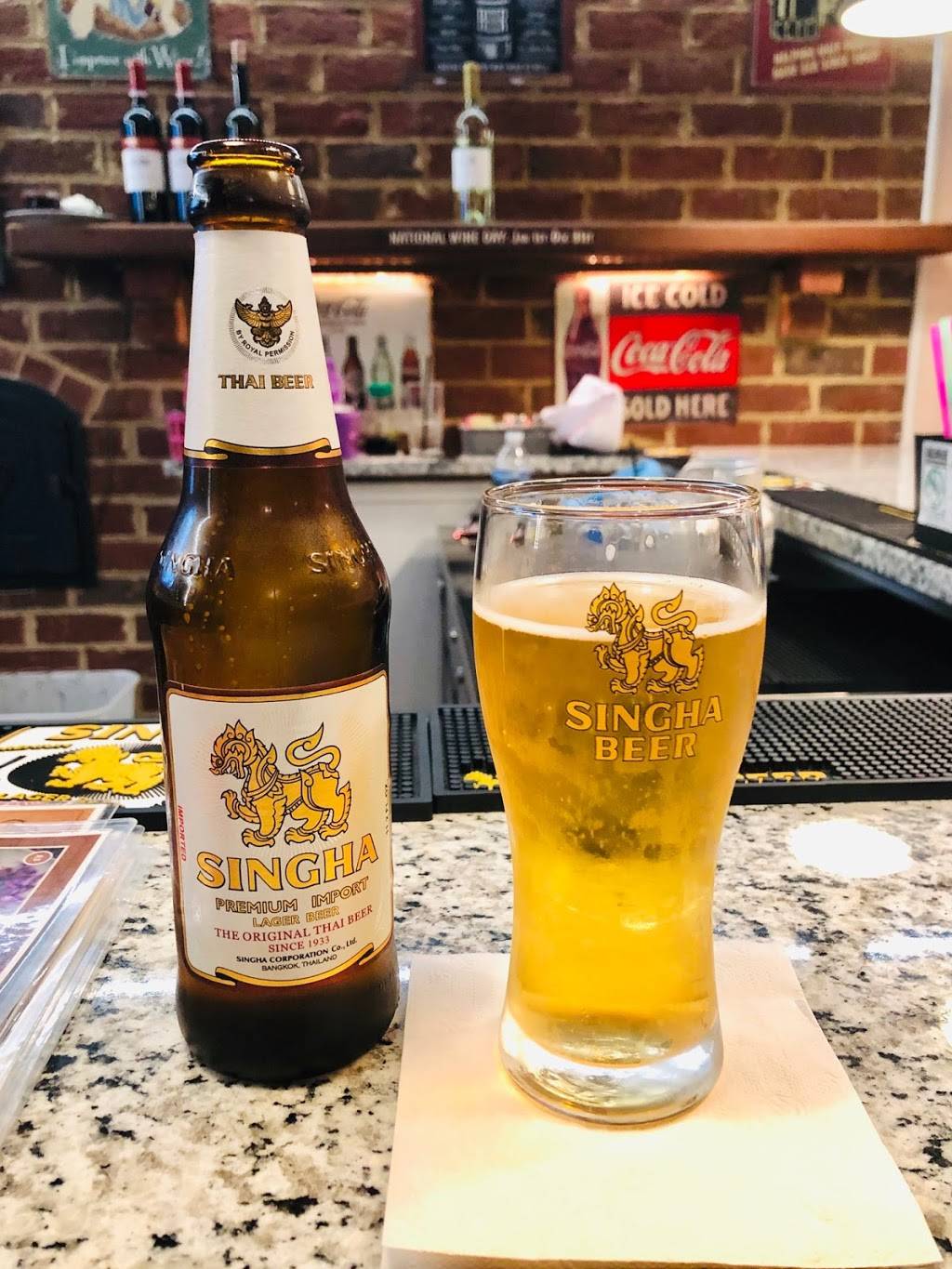 Bann Thai Old Town | restaurant | 416 Mill St, Occoquan, VA 22125, USA | 5715723193 OR +1 571-572-3193