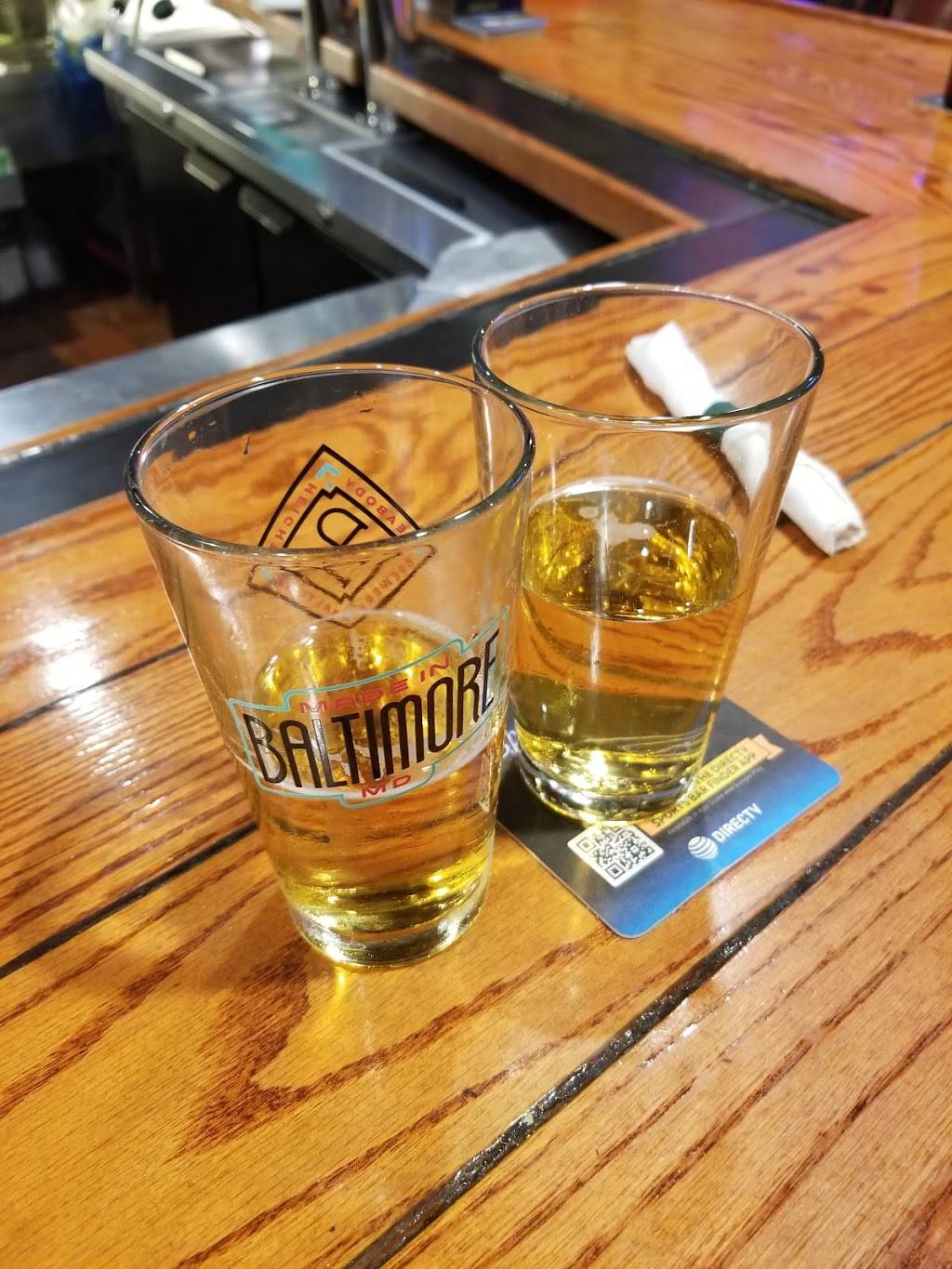 The 4 Corners Pub | restaurant | 10111 Sutherland Rd, Silver Spring, MD 20901, USA | 3015932900 OR +1 301-593-2900