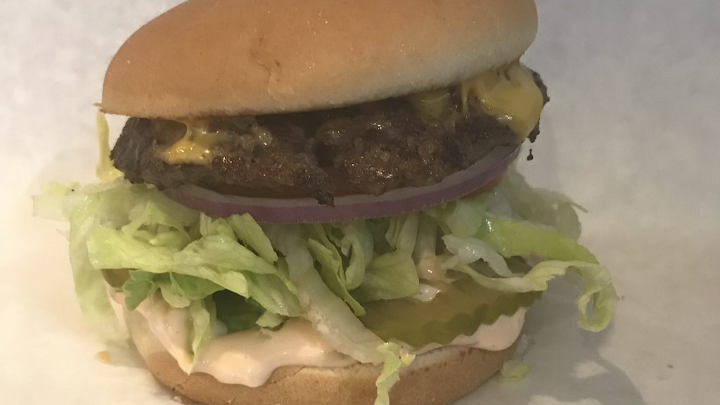 Frosty King | restaurant | 1505 S Fairfax Rd, Bakersfield, CA 93307, USA | 6613662864 OR +1 661-366-2864