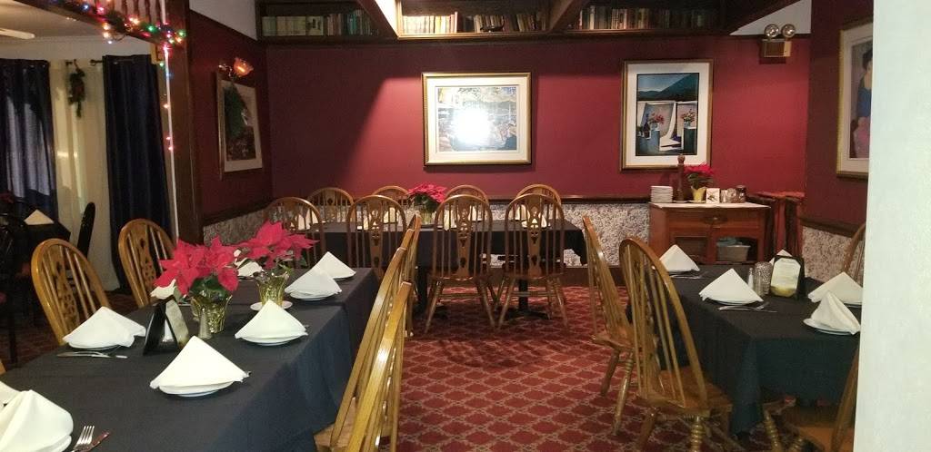 Mama Mia Too | restaurant | 101 Maxwell Ave, Huntersville, NC 28078, USA | 7048750575 OR +1 704-875-0575