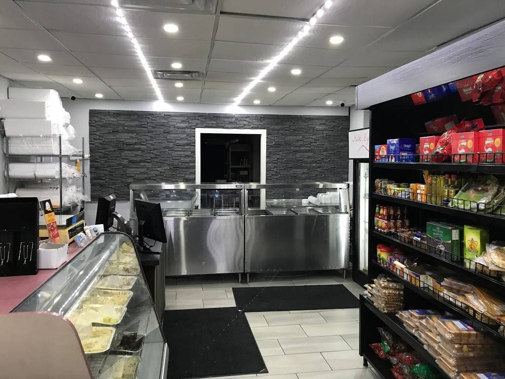 Eastern Foods Intl | restaurant | 3071 Hurontario St, Mississauga, ON L5A 2G9, Canada | 9052761608 OR +1 905-276-1608