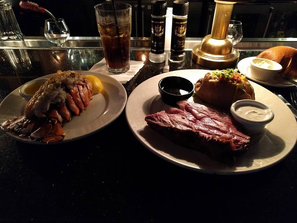 Chop House | restaurant | 7727 Washington Village Dr, Dayton, OH 45459, USA | 9372911661 OR +1 937-291-1661