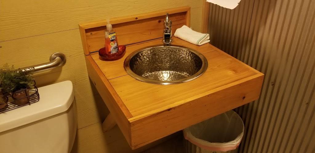 Bob Roberts BBQ | restaurant | 599 W Lowndes Dr, Columbus, MS 39701, USA | 6623282500 OR +1 662-328-2500