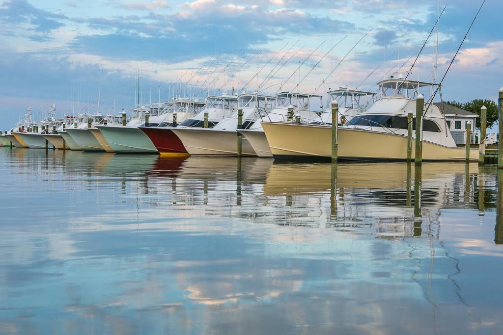 Blue Water Grill & Raw Bar | restaurant | 2000 Sailfish Dr, Manteo, NC 27954, USA | 2524731955 OR +1 252-473-1955