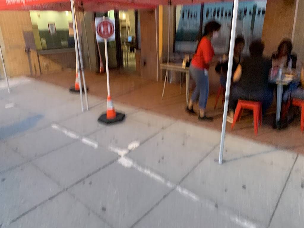 Roaming Rooster | restaurant | 1301 U St NW, Washington, DC 20009, USA | 2028082993 OR +1 202-808-2993