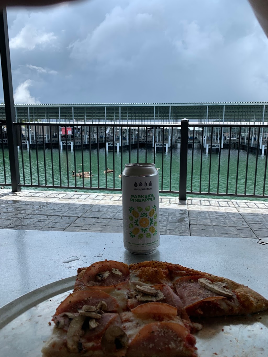 Pier 28 Pizza & Grill | restaurant | 338 Nautical Cir, Kimberling City, MO 65686, USA | 4175271580 OR +1 417-527-1580