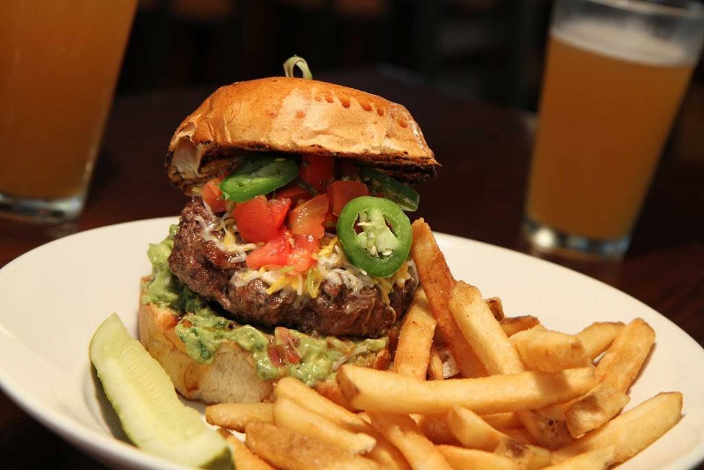 Kid Shelleens Charcoal House & Saloon | restaurant | 1801 W 14th St, Wilmington, DE 19806, USA | 3026584600 OR +1 302-658-4600