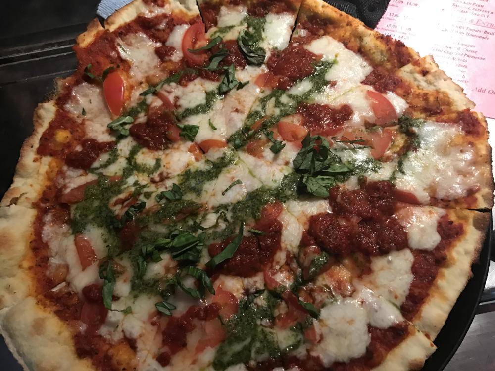 The Capri | meal delivery | 4604 Eagle Rock Blvd, Los Angeles, CA 90041, USA | 3232573225 OR +1 323-257-3225