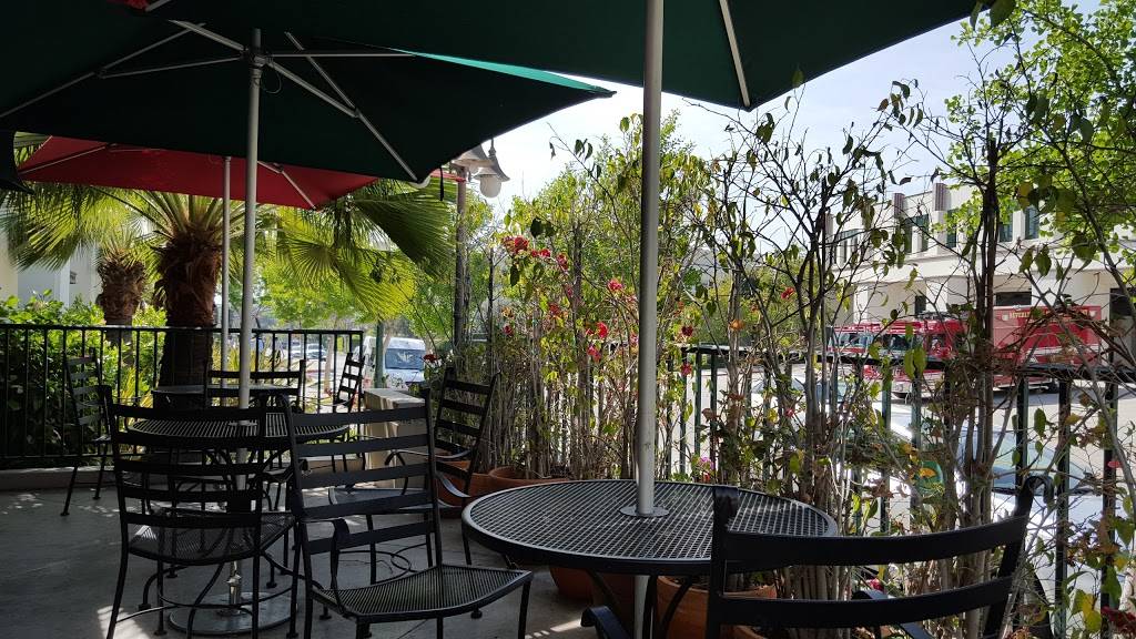 Kellys Coffee & Fudge Factory | cafe | 444 N Rexford Dr, Beverly Hills, CA 90210, USA | 3105509077 OR +1 310-550-9077