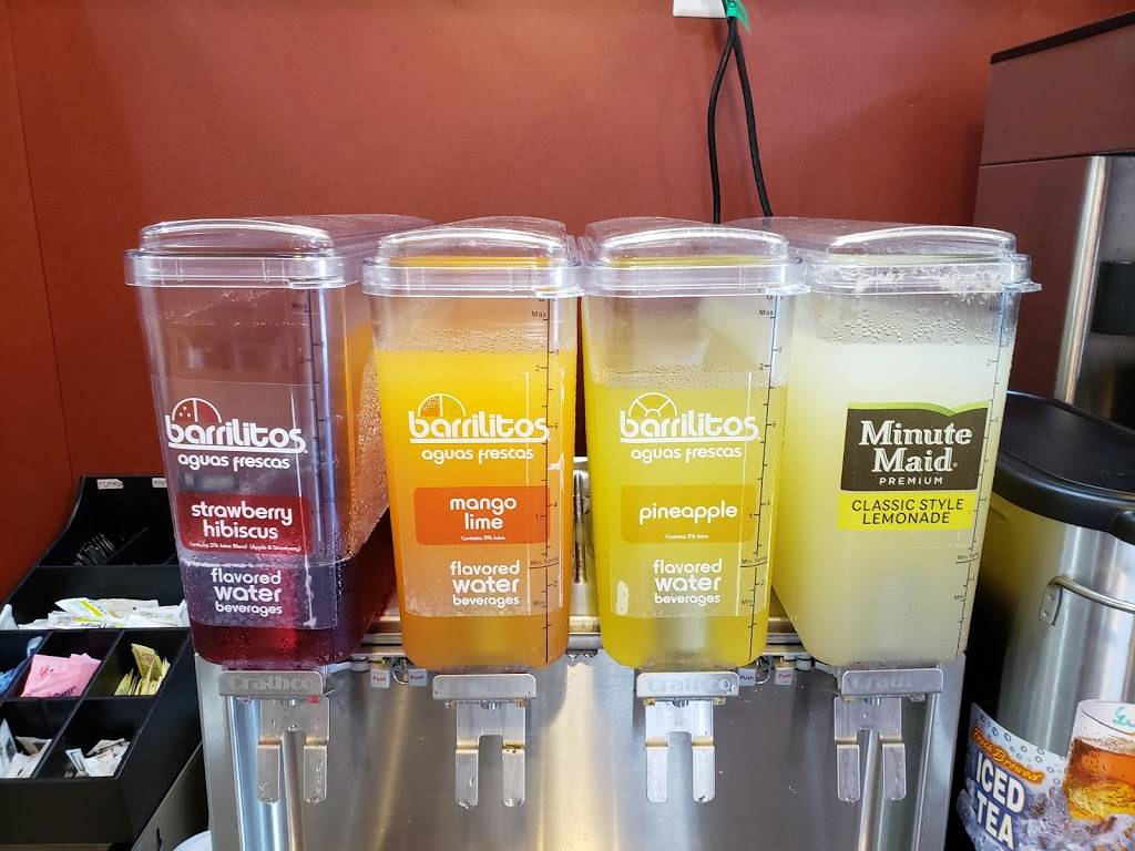 Wayback Burgers | restaurant | 618 Bacons Bridge Rd, Summerville, SC 29485, USA | 8438329900 OR +1 843-832-9900