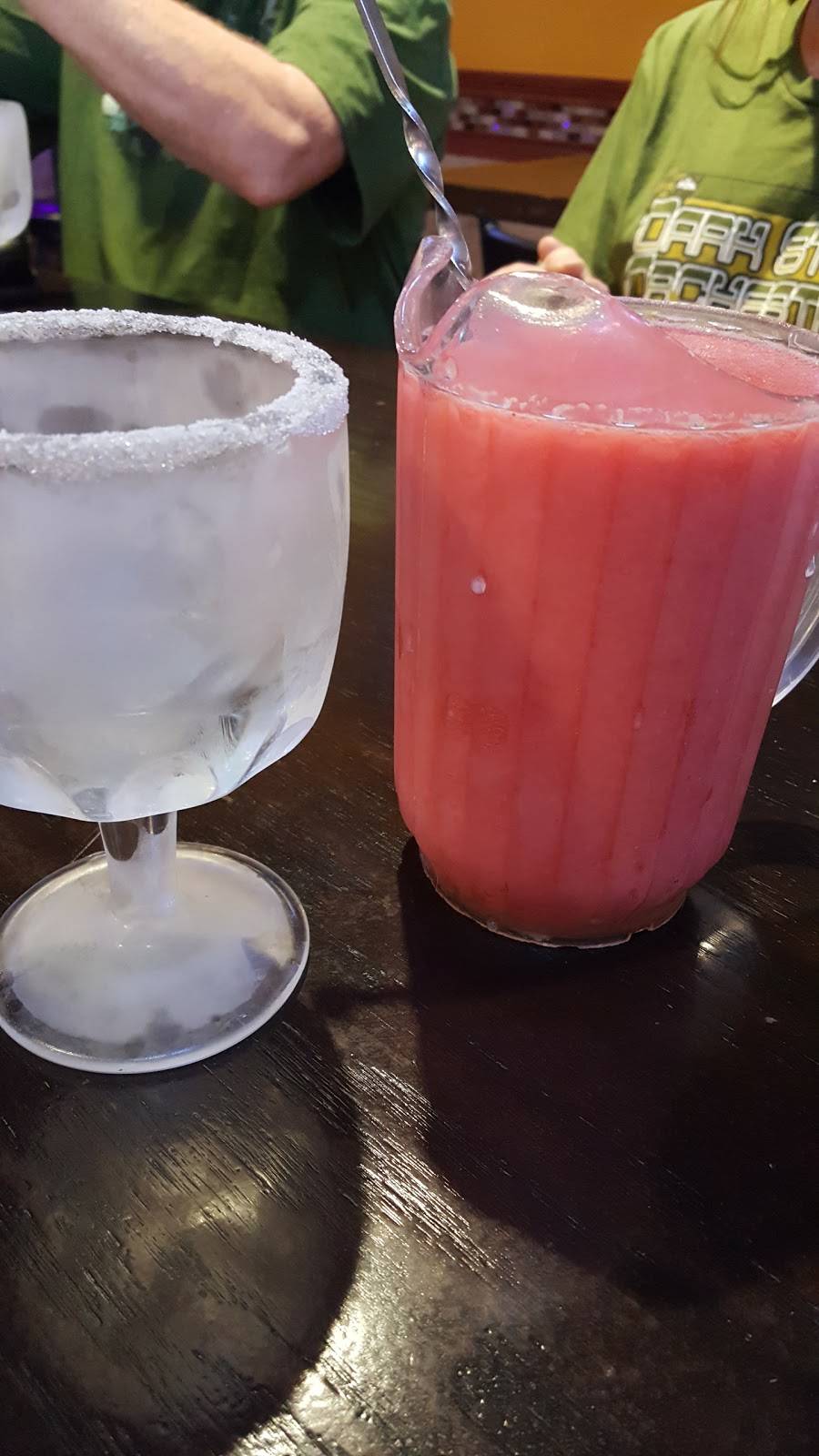 Los Mariachis Mexican Restaurant | restaurant | 289 Lafayette St, London, OH 43140, USA | 7408451388 OR +1 740-845-1388