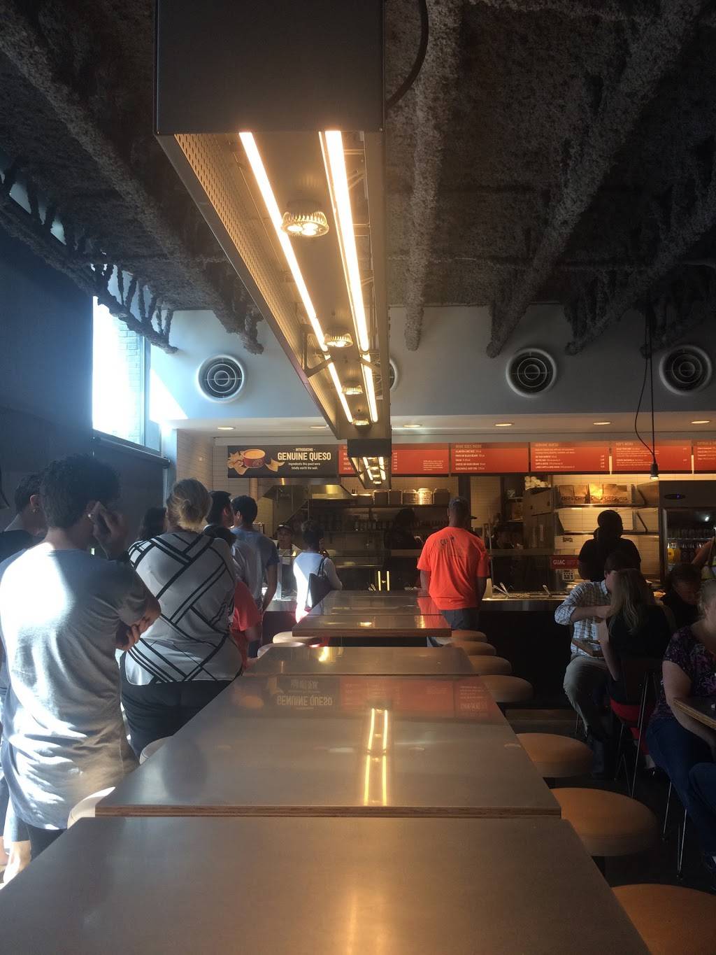 Chipotle Mexican Grill | restaurant | 731 Thompson Ln, Nashville, TN 37204, USA | 6152923311 OR +1 615-292-3311