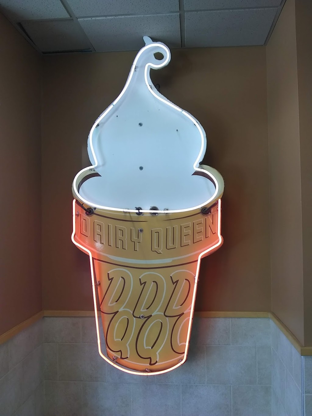 Dairy Queen Grill & Chill | restaurant | 1405 Morningside Ave, Sioux City, IA 51106, USA | 7122765953 OR +1 712-276-5953