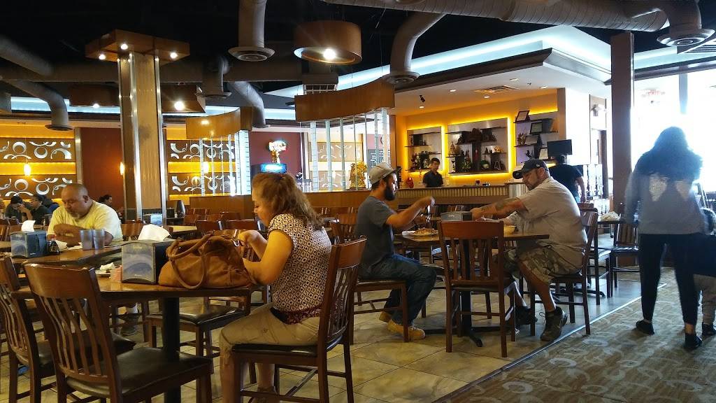 China Harbor | restaurant | 4400 Fredericksburg Rd, San Antonio, TX 78201, USA | 2107359988 OR +1 210-735-9988