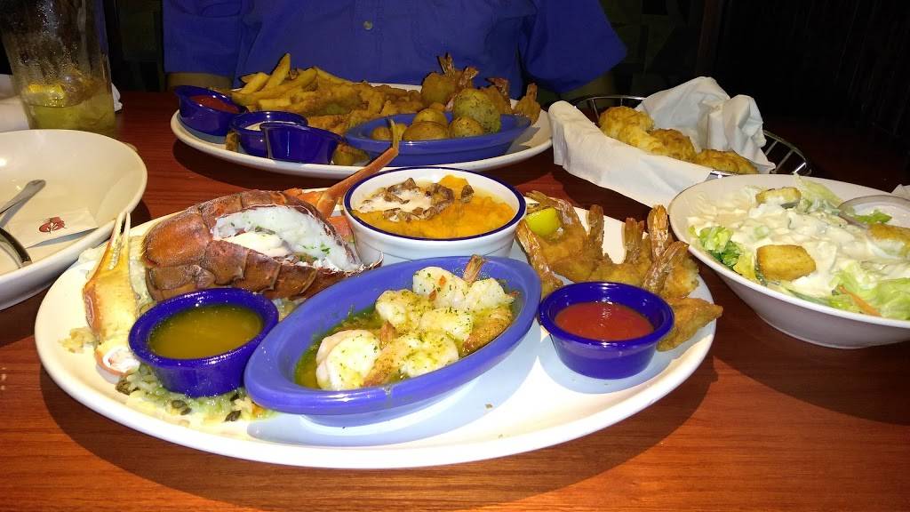 Red Lobster | restaurant | 2604 W Brandon Blvd, Brandon, FL 33511, USA | 8136540010 OR +1 813-654-0010