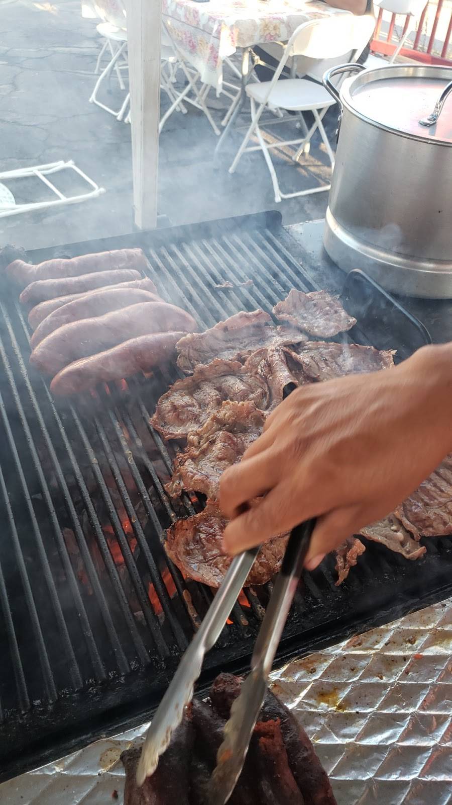 Tacos La Poblana Estilo Tijuana | restaurant | 1747 E Gage Ave, Los Angeles, CA 90001, USA | 3236674754 OR +1 323-667-4754