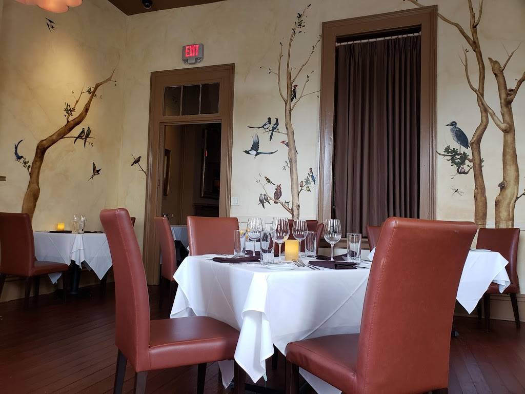 Oak Steakhouse | restaurant | 17 Broad St, Charleston, SC 29401, USA | 8437224220 OR +1 843-722-4220