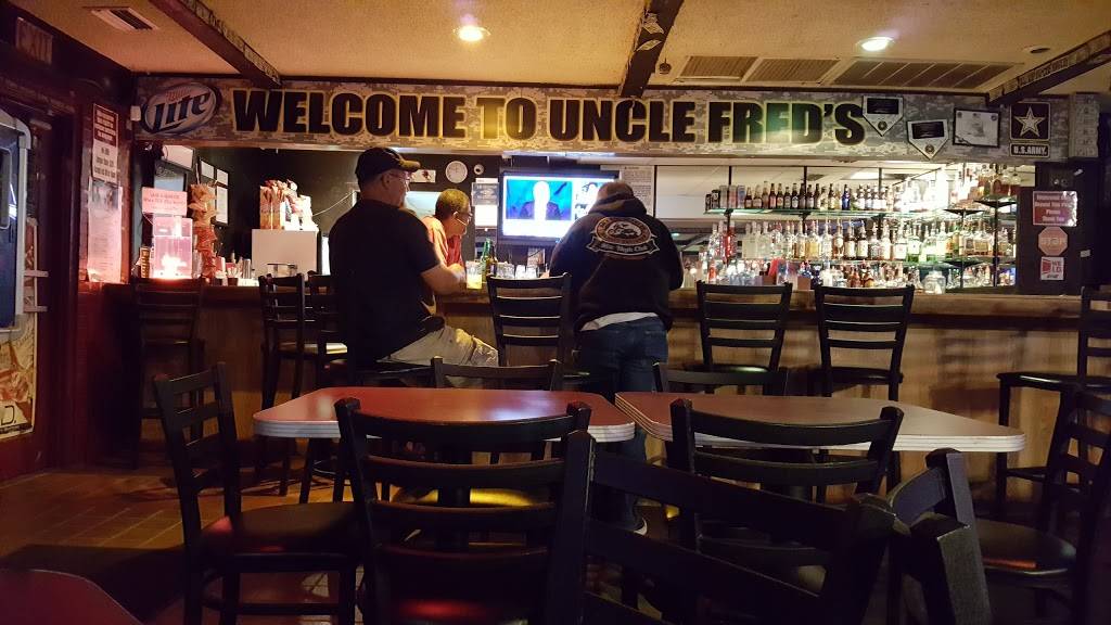 Uncle Freds Tavern | restaurant | 215 Fontaine Blvd, Colorado Springs, CO 80911, USA | 7193686336 OR +1 719-368-6336