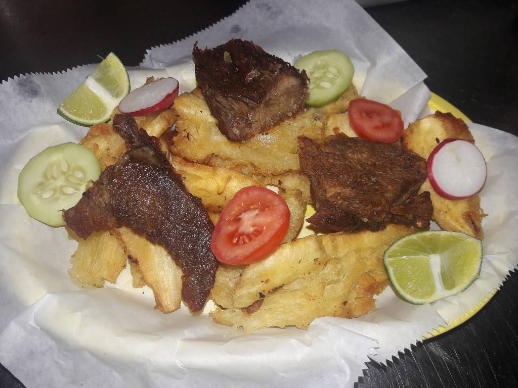 La Pupusa Loca | restaurant | 10112 Hammerly Blvd, Houston, TX 77080, USA | 7137220044 OR +1 713-722-0044