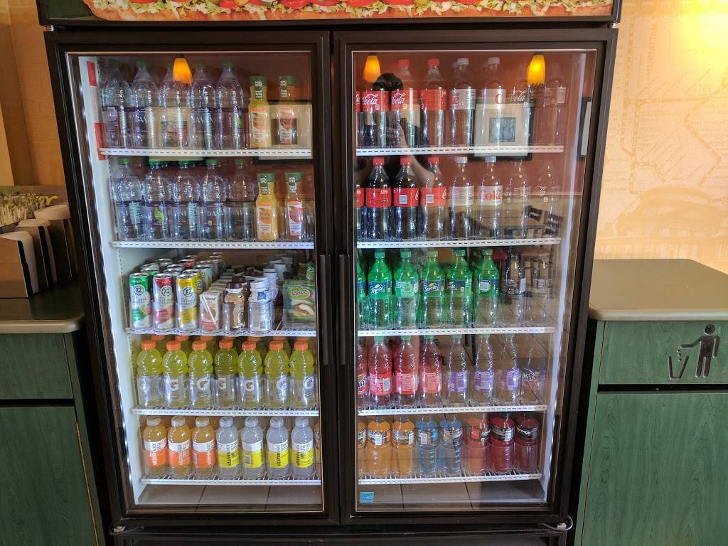 Subway Restaurants | restaurant | 10121 Colesville Rd #10, Silver Spring, MD 20901, USA | 3015930387 OR +1 301-593-0387