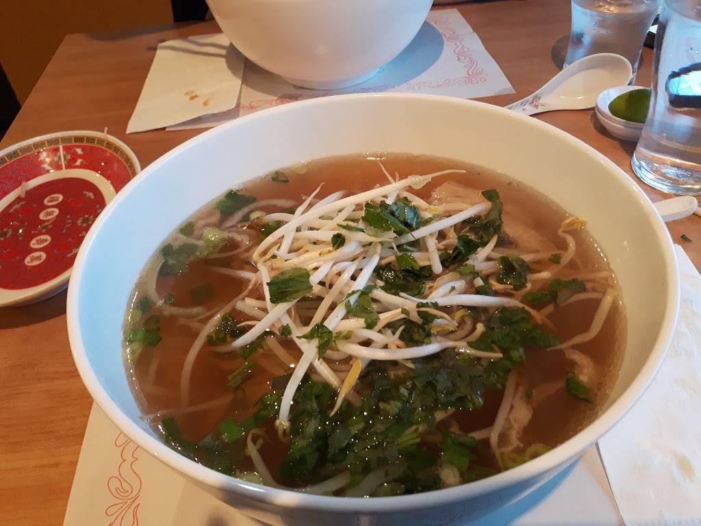 Pho Bo Ga 777 | restaurant | 725 Boulevard de la Carrière, Gatineau, QC J8Y 6T9, Canada | 8197779995 OR +1 819-777-9995