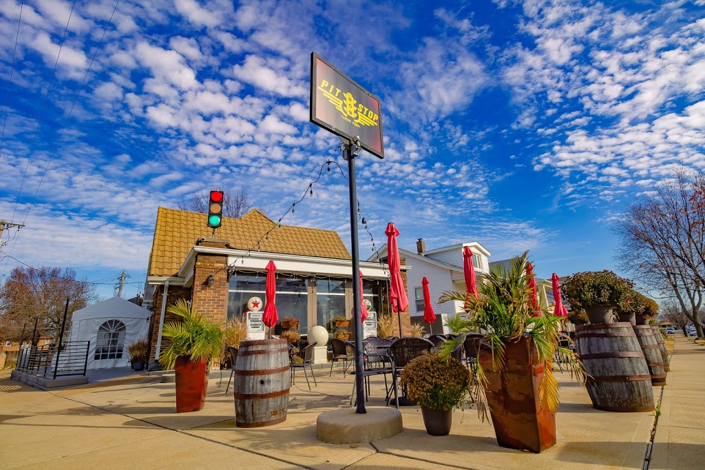 Pit Stop-STL | restaurant | 2130 Macklind Ave, St. Louis, MO 63110, USA | 3146962999 OR +1 314-696-2999