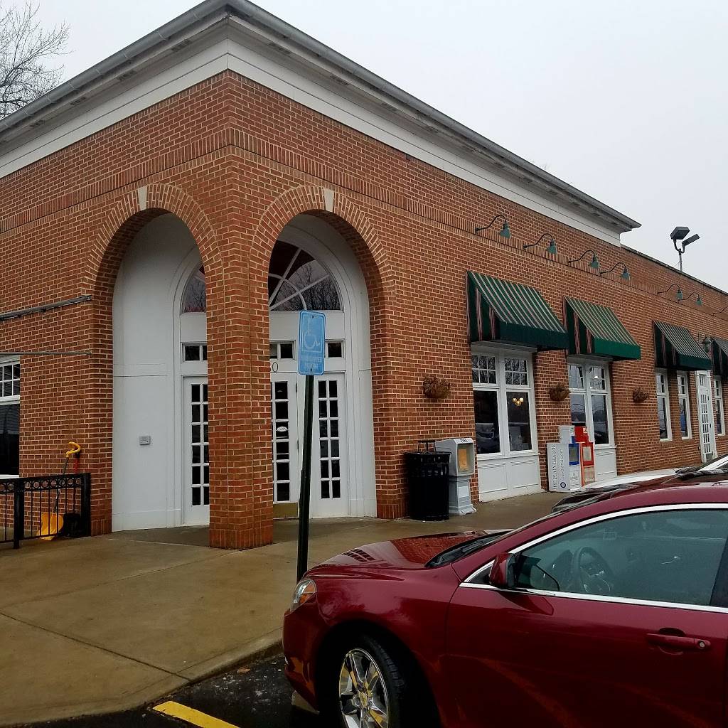 Yours Truly Restaurant | restaurant | 7280 Center St, Mentor, OH 44060, USA | 4402553003 OR +1 440-255-3003