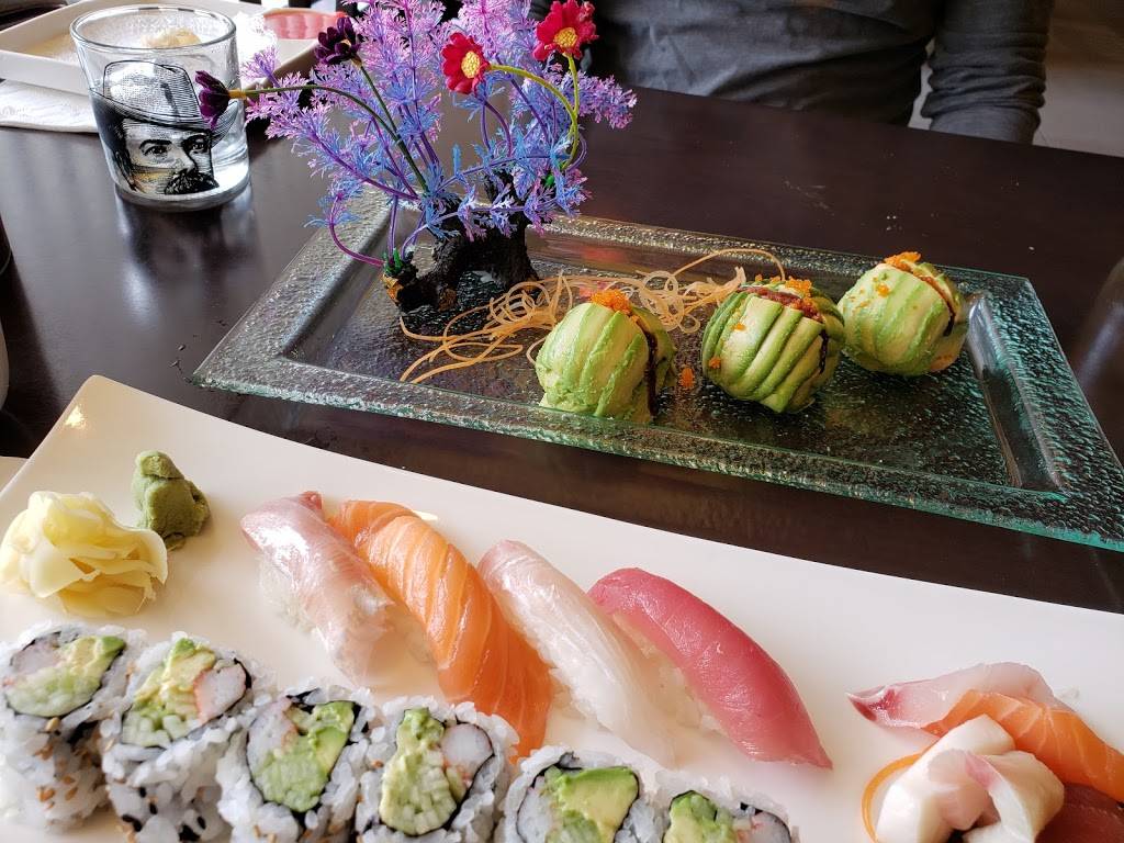 Kiyomi Sushi Steakhouse | restaurant | 120 W Columbus Ave, Bellefontaine, OH 43311, USA | 9375996688 OR +1 937-599-6688