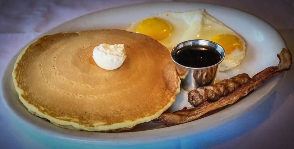 Jcs Cafe | restaurant | 480 E F St, Oakdale, CA 95361, USA | 2098483663 OR +1 209-848-3663