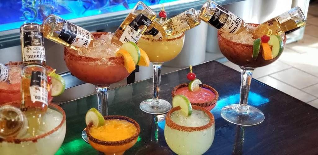 Las Islas Marias | restaurant | 12203 E Iliff Ave Ste. L, Aurora, CO 80014, USA | 7206275853 OR +1 720-627-5853