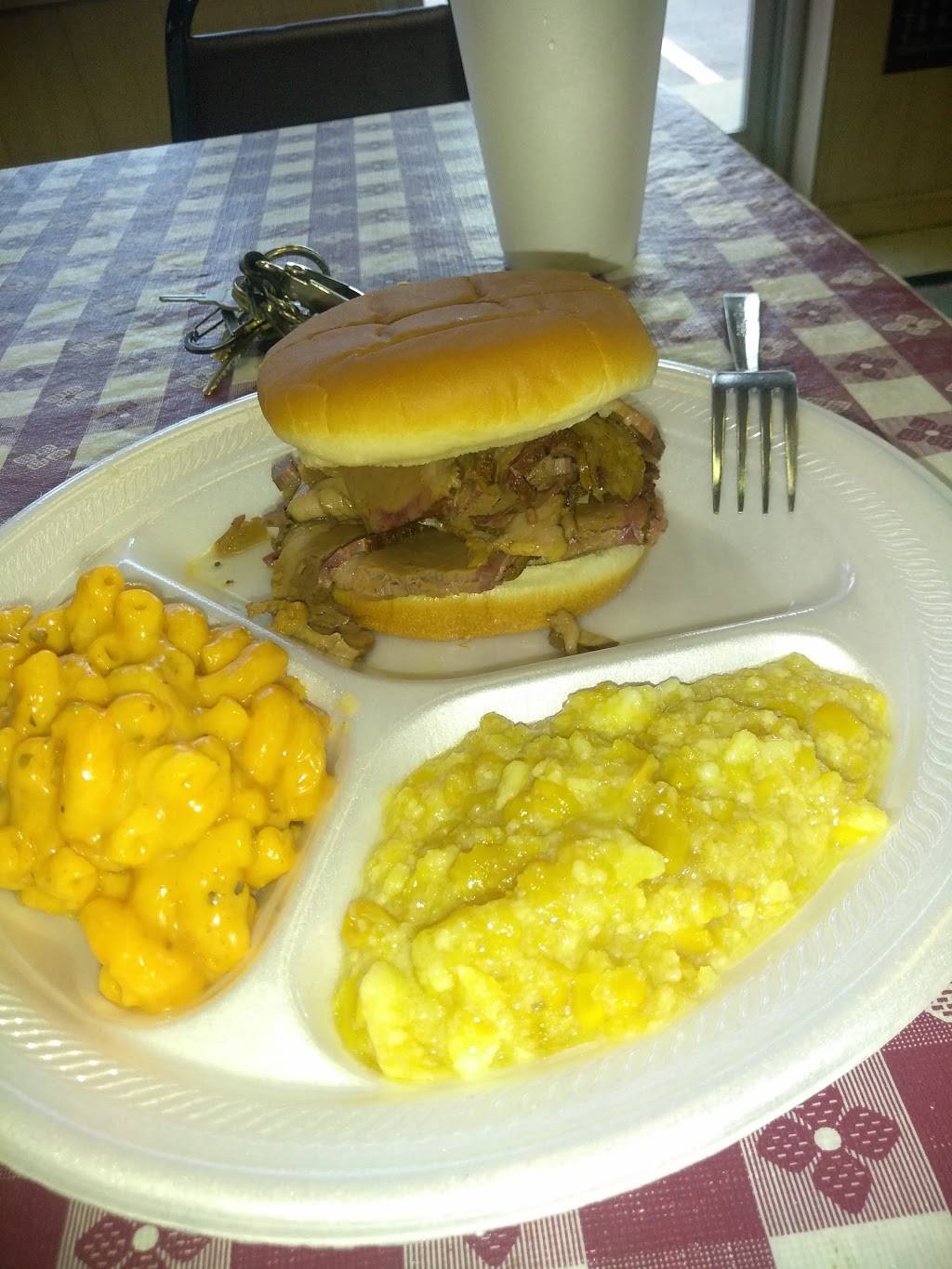 DoubleH BBQ | restaurant | 1244 Versailles Rd, Lexington, KY 40508, USA | 8595234227 OR +1 859-523-4227