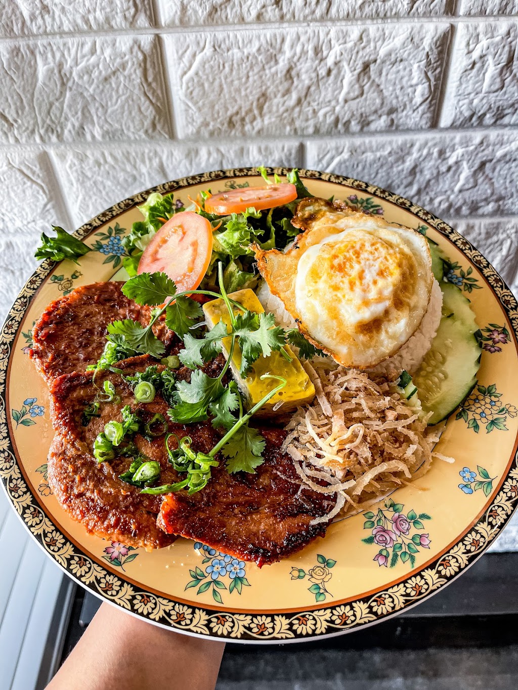 PHO & BEYOND | restaurant | 4520 S Hualapai Way, Las Vegas, NV 89147, USA | 7022721570 OR +1 702-272-1570