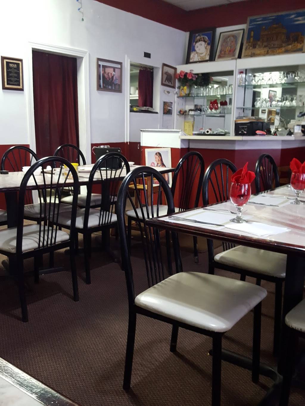 Star of India | restaurant | 1710 Newport Gap Pike # A, Wilmington, DE 19808, USA | 3029990855 OR +1 302-999-0855