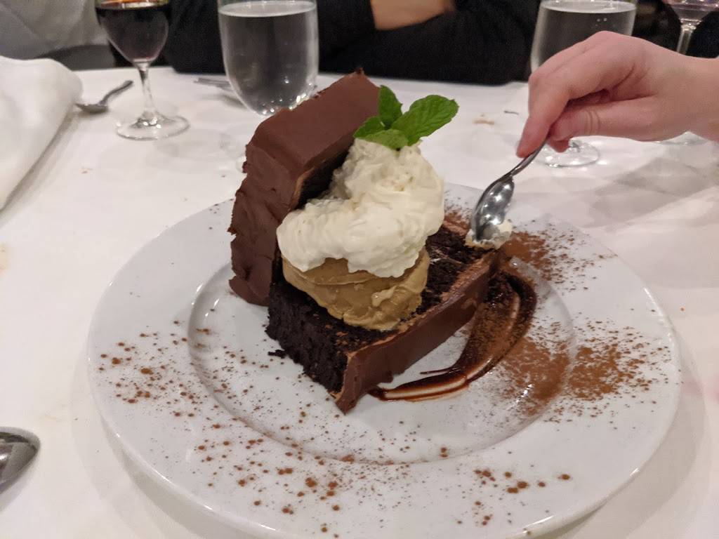 Larsens Steakhouse La Jolla | restaurant | 4301 La Jolla Village Dr Suite 1050, San Diego, CA 92122, USA | 8588867561 OR +1 858-886-7561