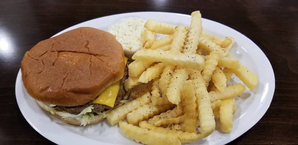 Carolina Drive In Restaurant | restaurant | 105 Rutherford St, Greenville, SC 29609, USA | 8642336540 OR +1 864-233-6540