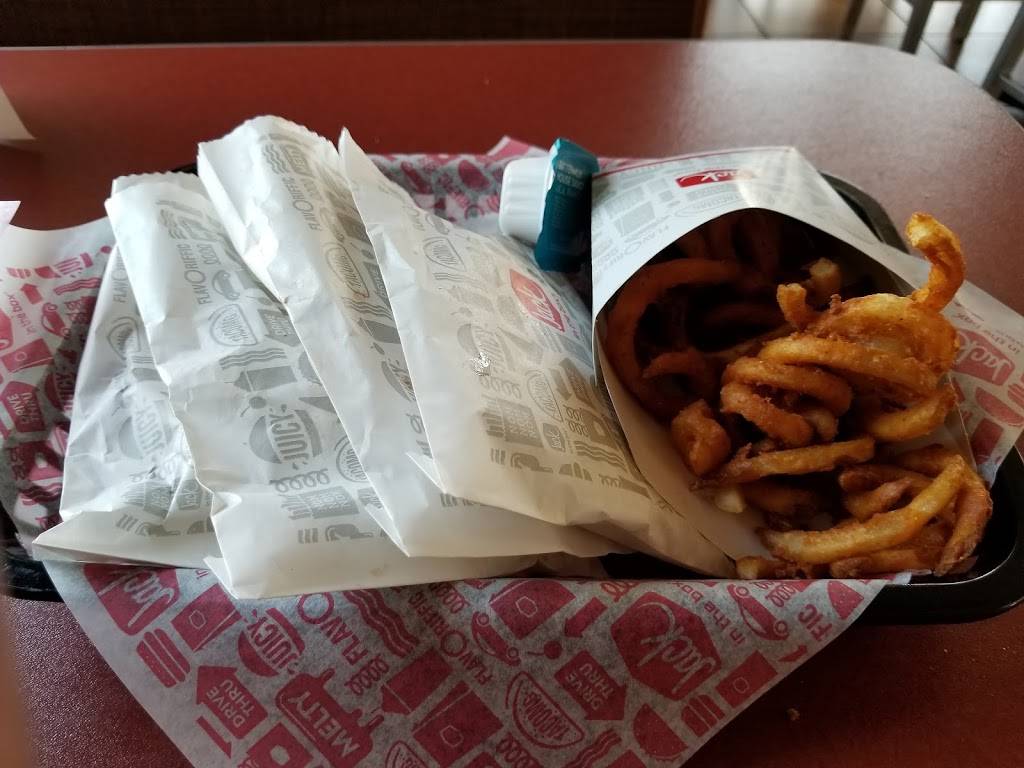 Jack in the Box | restaurant | 5798 E Los Angeles Ave, Simi Valley, CA 93063, USA | 8055262440 OR +1 805-526-2440